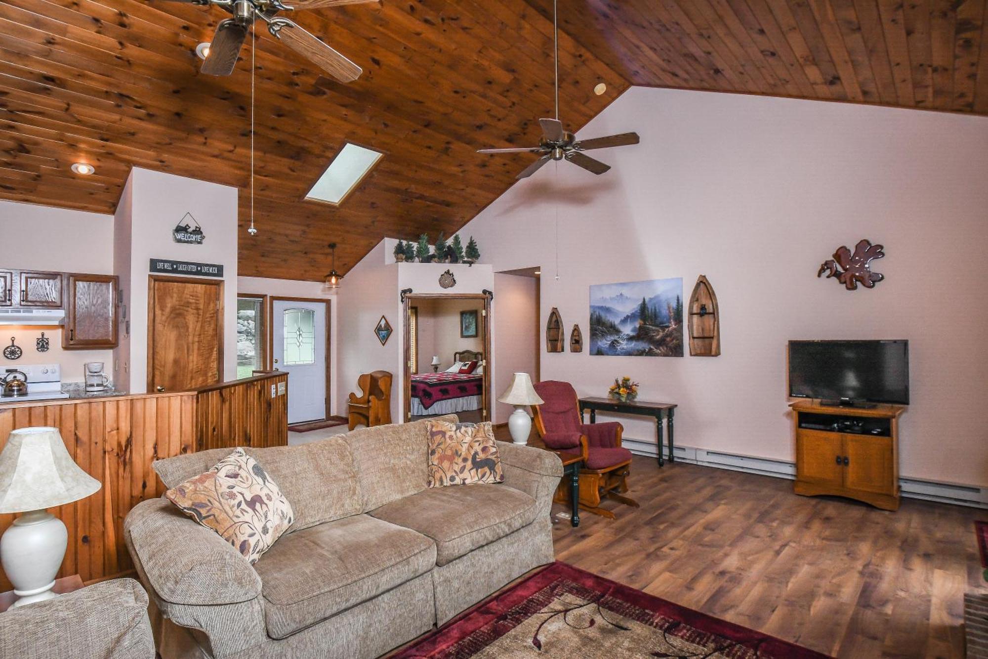 Wake At The Lake Swanton Экстерьер фото